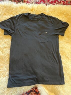 Men's Black Patagonia T-Shirt Size M